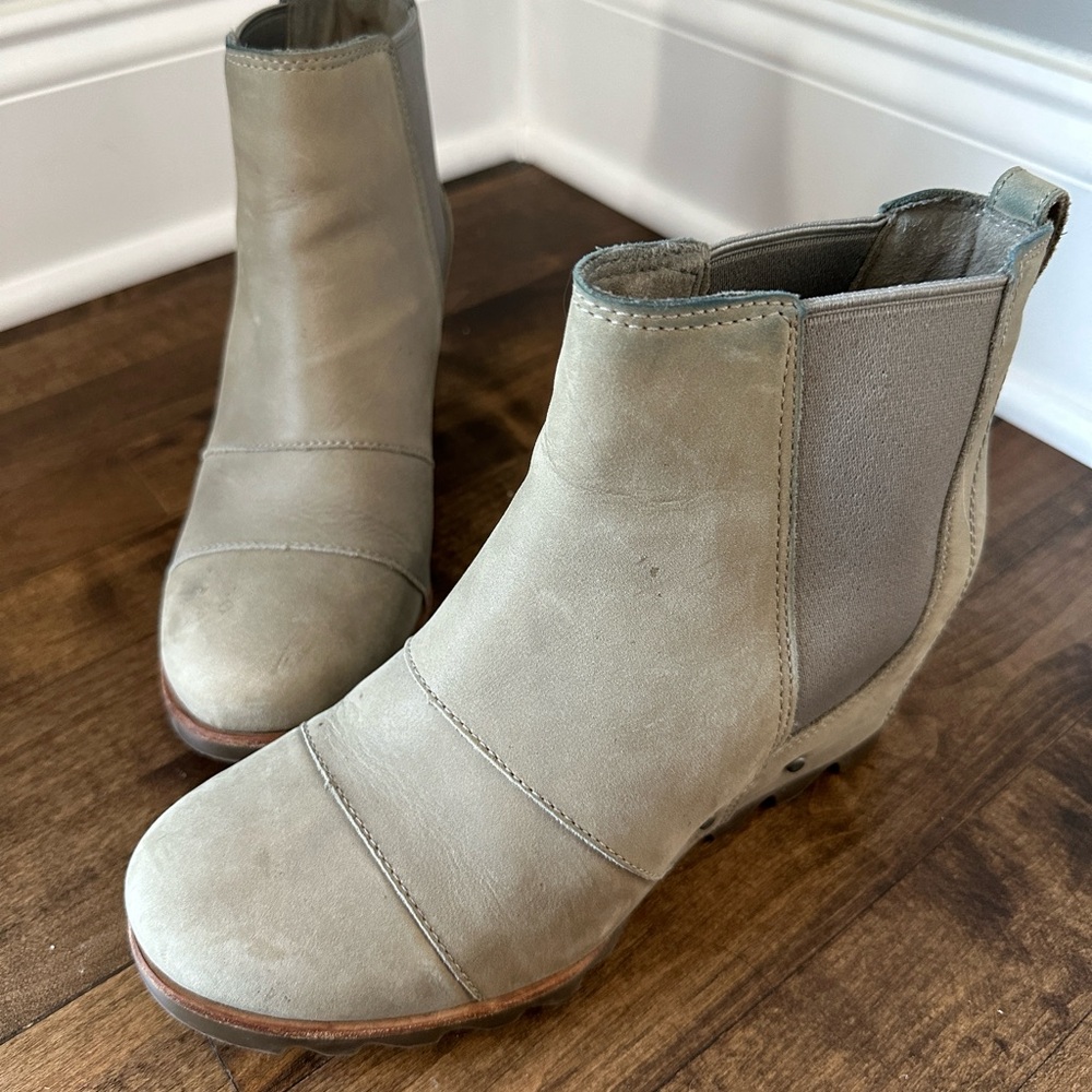 Sorel Joan of Arctic™ Wedge Chelsea Booties in Taupe